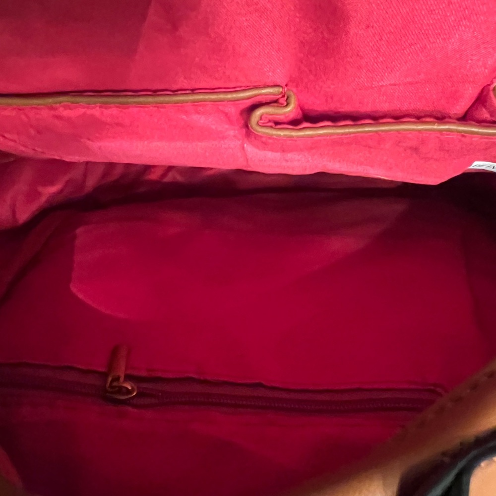 Chevron Pattern Tan Backpack - image 4